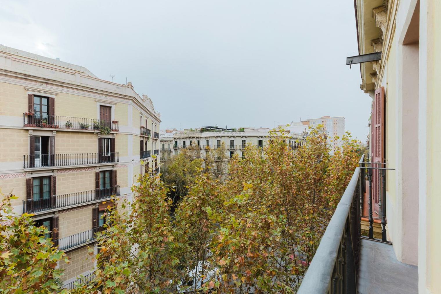 Blueground Antiga Esquerra Ac Balcony Bcn-166 Appartement